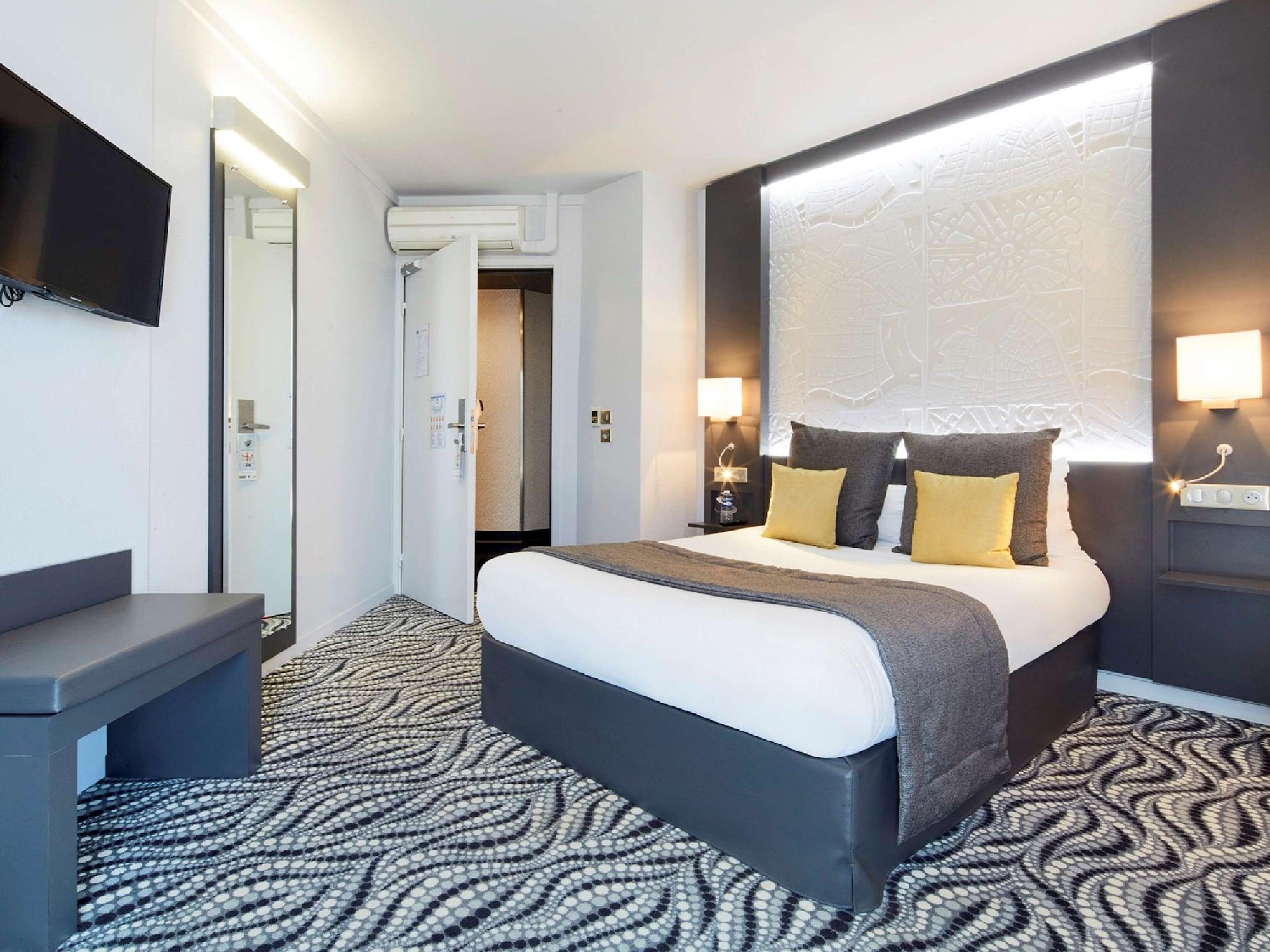 Kyriad Paris Ouest - Bezons La Defense Exterior photo